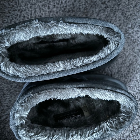 Mid Length Manitobah Mukluks - Picture 2 of 5